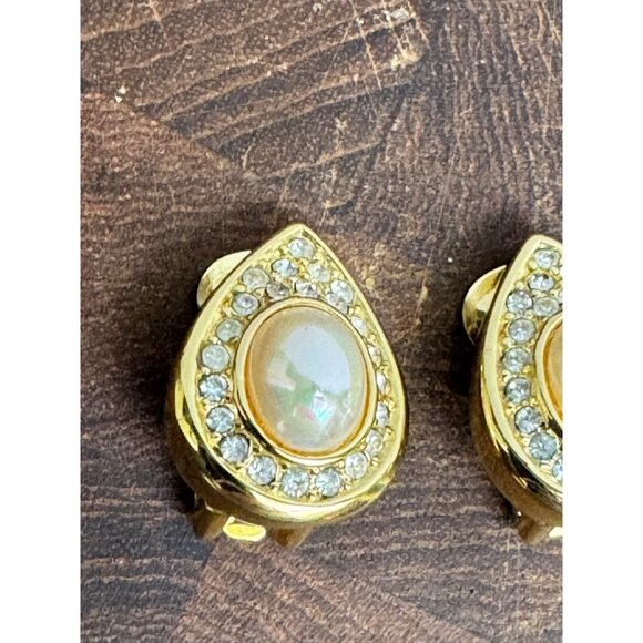 Christian Dior Gold-Tone Clip-On Earrings With Faux Pearls Rhinestones Teardrop - Picture 3 of 6
